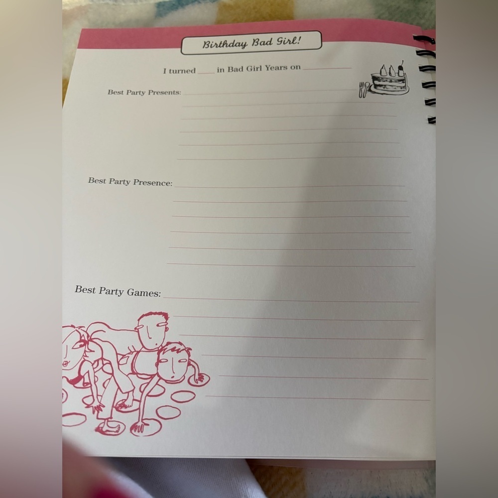 new-The Bad Girl's Scrappy Book
Author Cameron Tuttle
Rare hard 2 find scrapbook - Picture 8 of 9